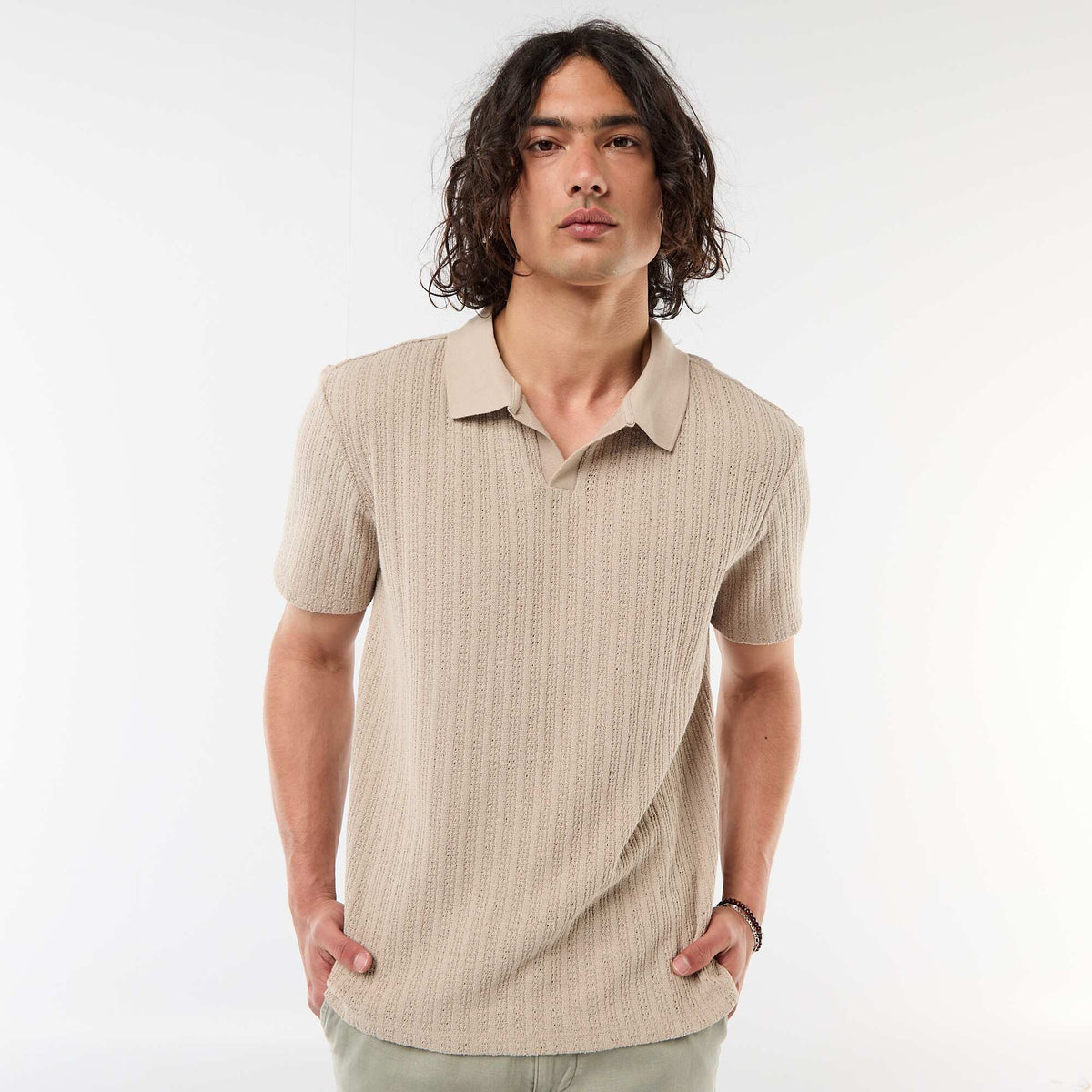 Remera de punto calado con diseño original BEIGE