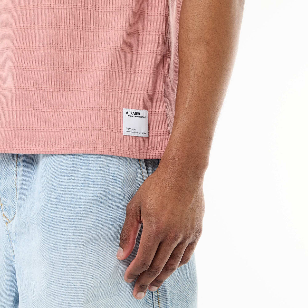 Camiseta de cuello redondo y manga corta en nido de abeja ROSA
