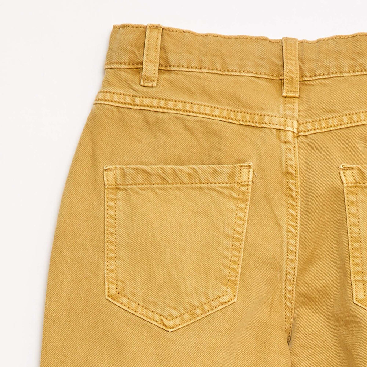 Pantalón jean corte ancho globo AMARILLO