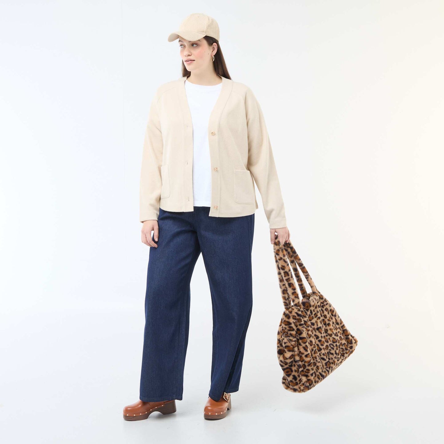 Cárdigan de punto suave BEIGE