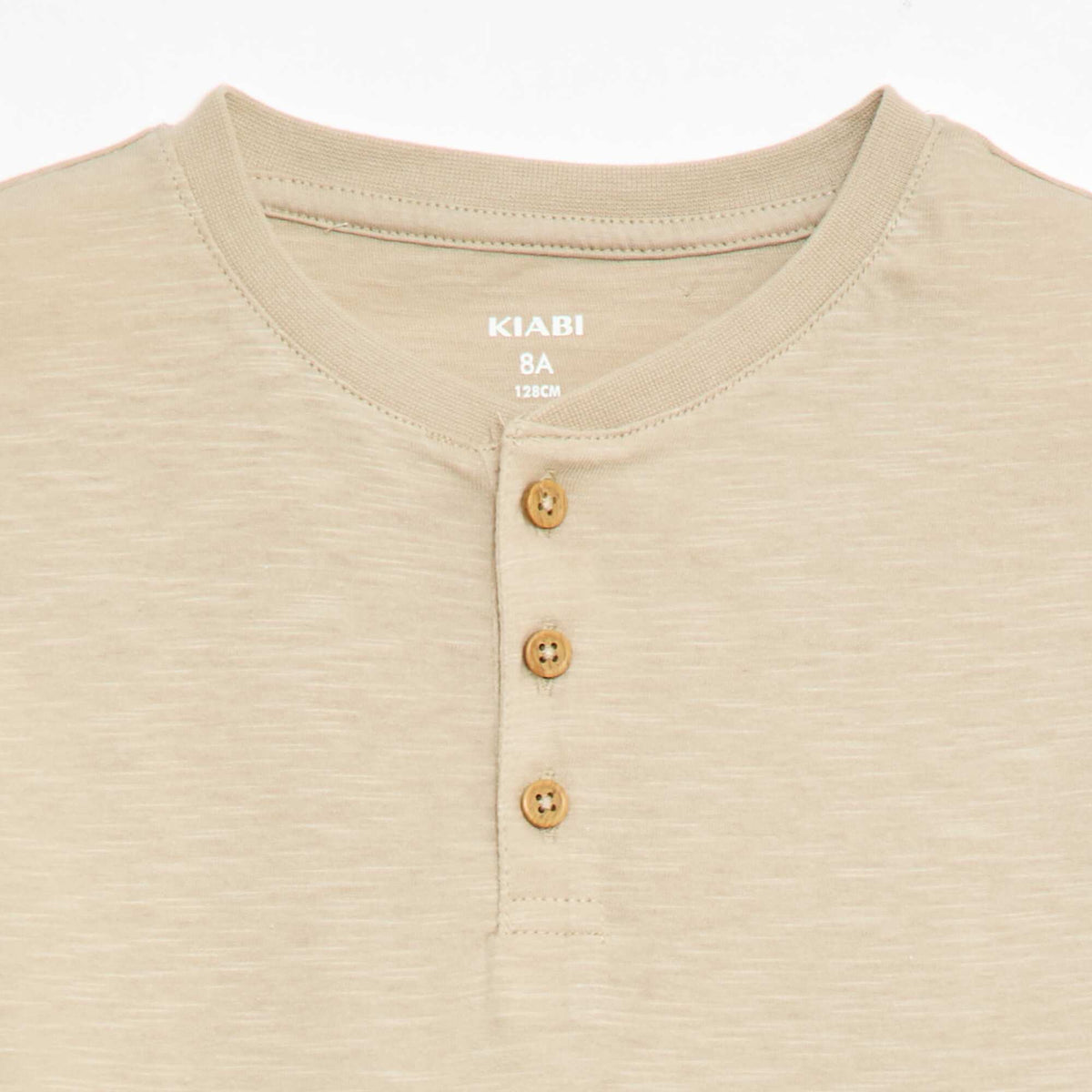 Camiseta con cuello tunecino BEIGE