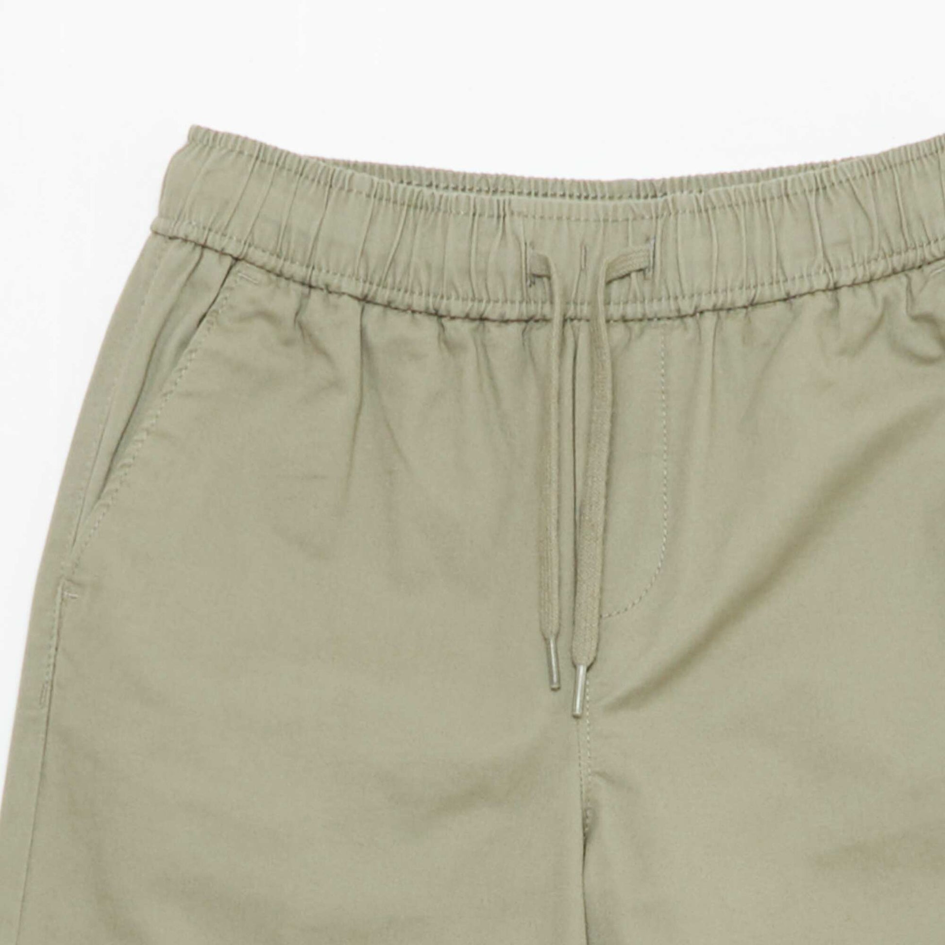 Jogpant liso con dobladillos VERDE