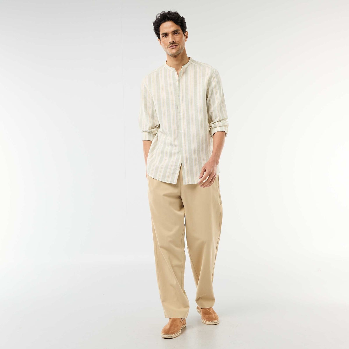 Camisa de rayas con cuello mao y mangas remangables VERDE
