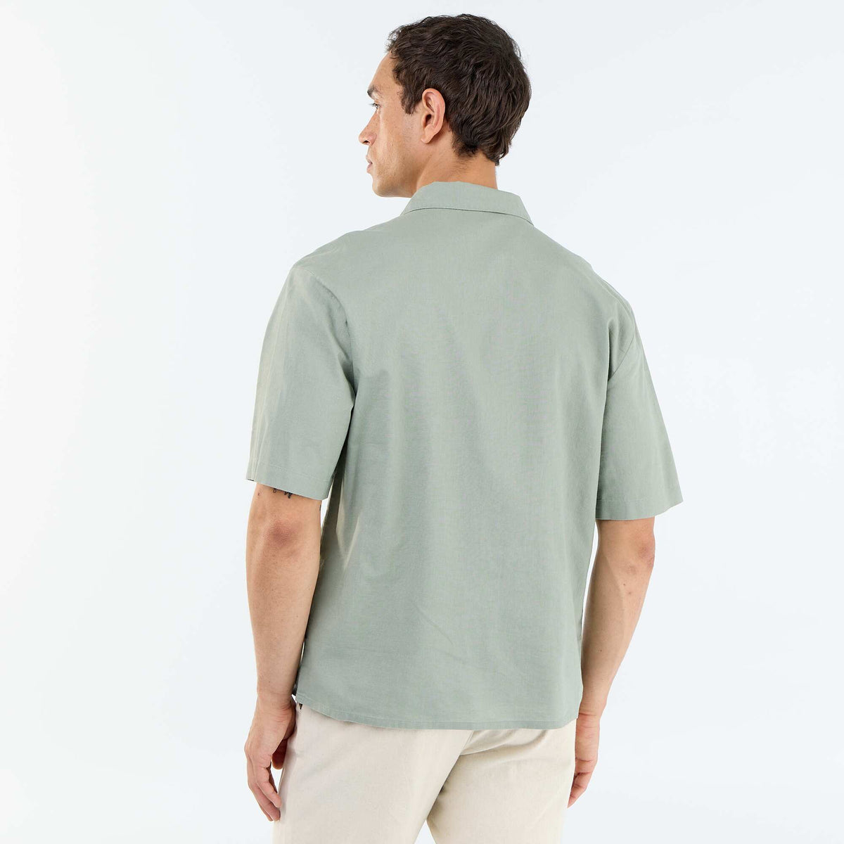 Camisa de manga corta de lino mezclado con bolsillo en el pecho VERDE