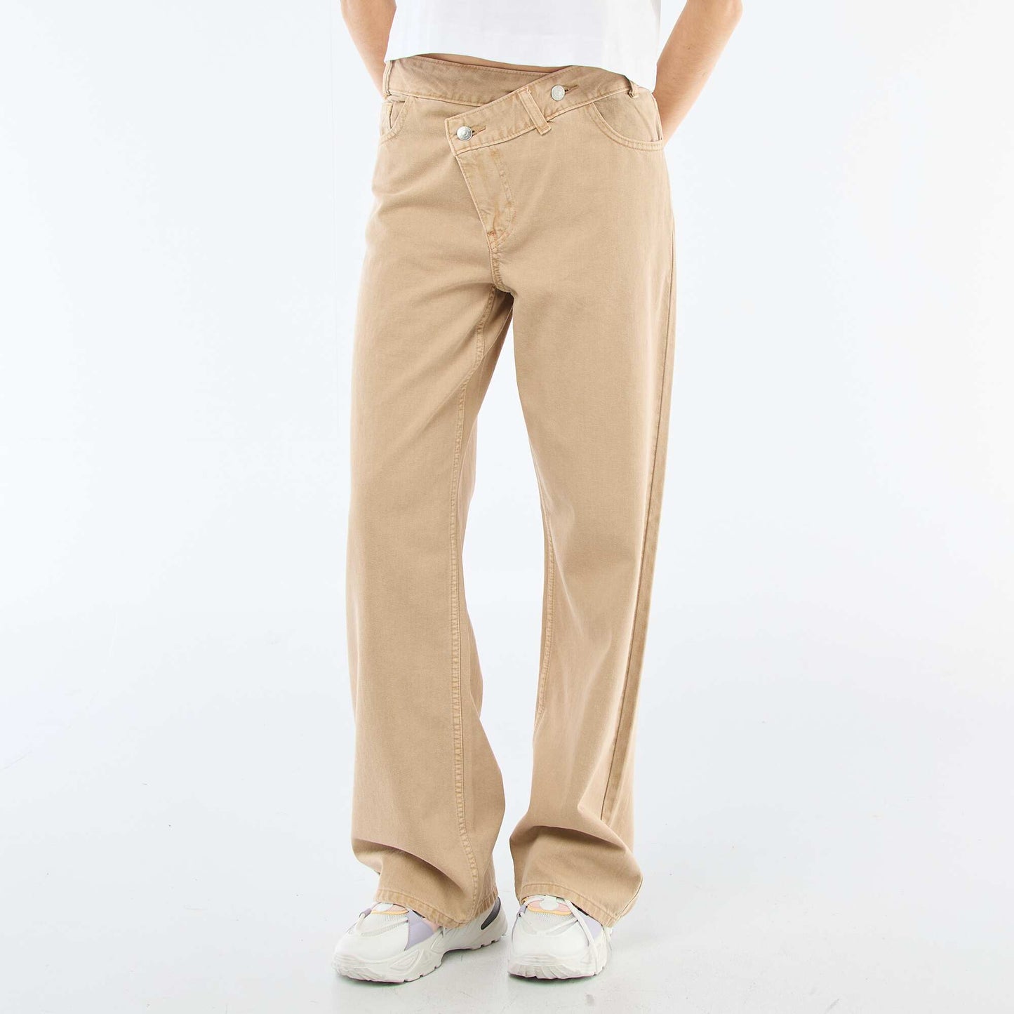 Pantalón de twill con abertura asimétrica BEIGE