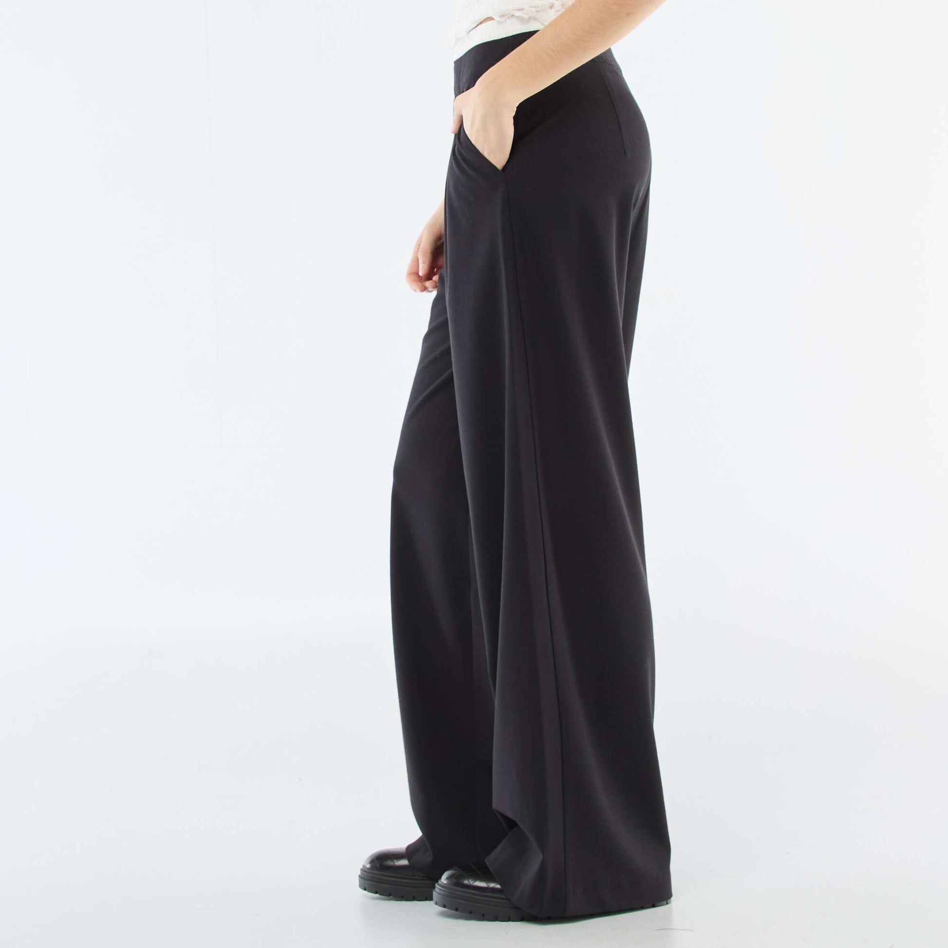 Pantalón ancho con cintura estilo bóxer NEGRO