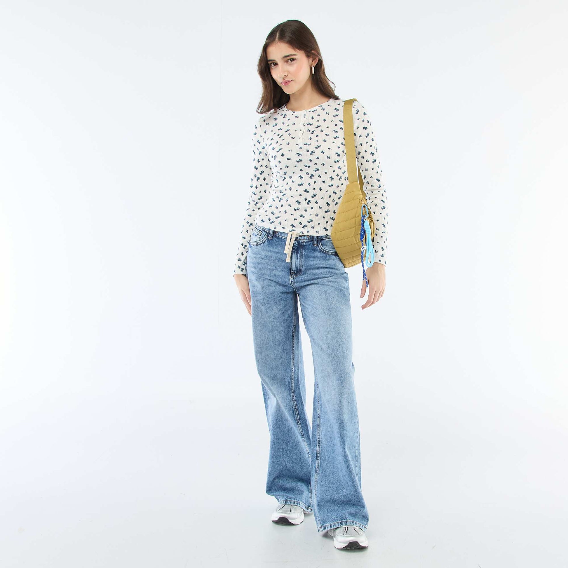 Camiseta de punto calado con flores BLANCO