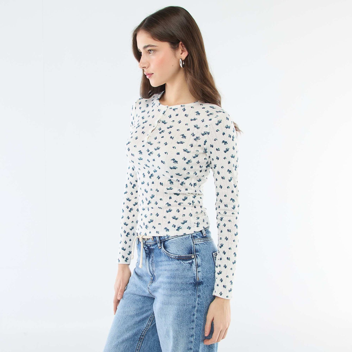 Camiseta de punto calado con flores BLANCO