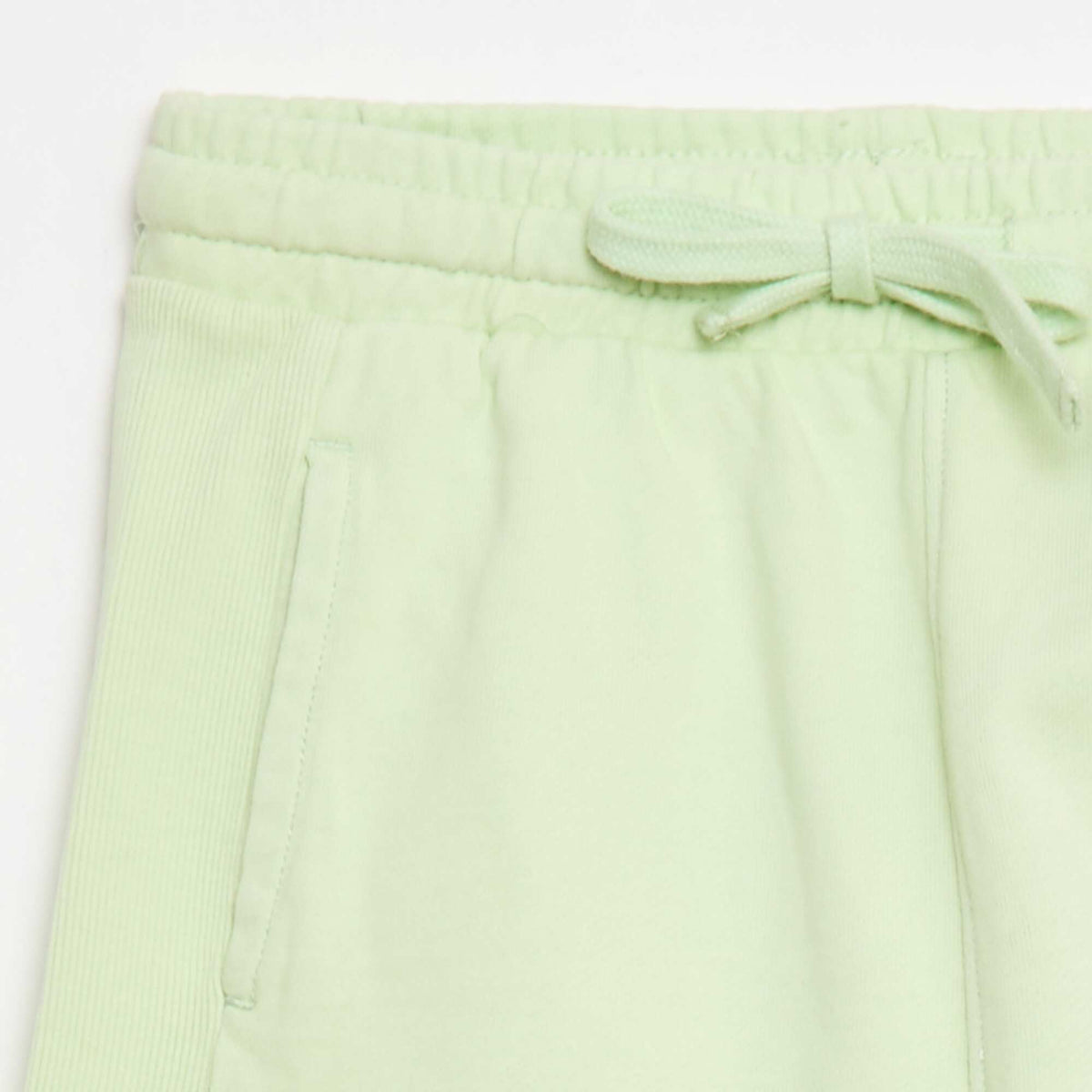 Pantalón corto de felpa ligera VERDE