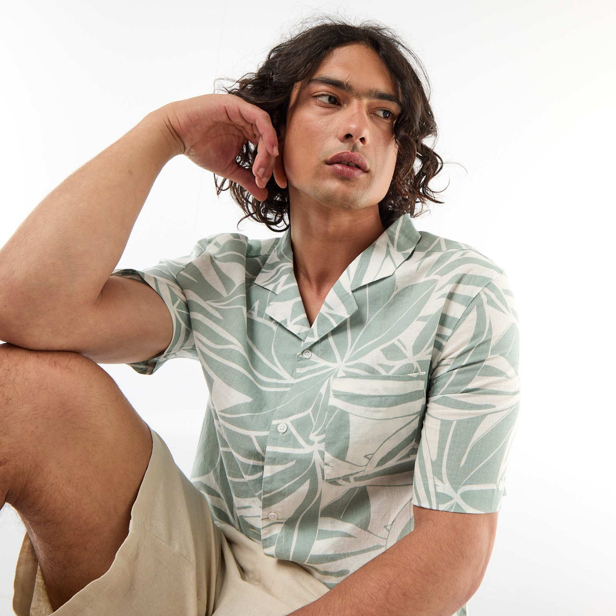 Camisa de lino mezclado de manga corta VERDE
