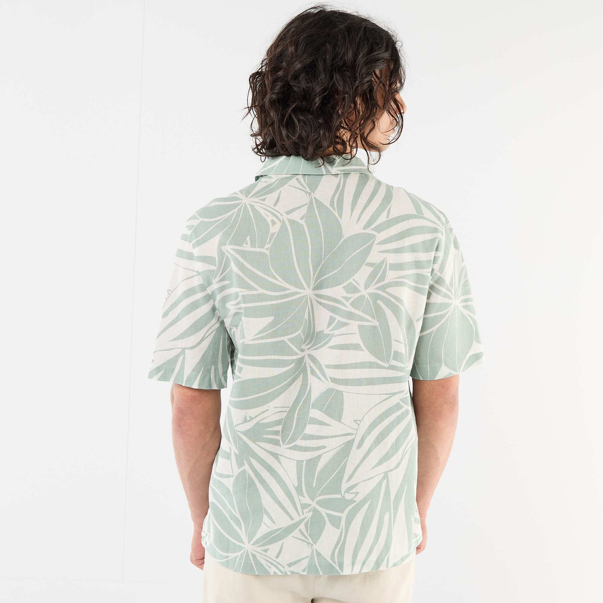 Camisa de lino mezclado de manga corta VERDE