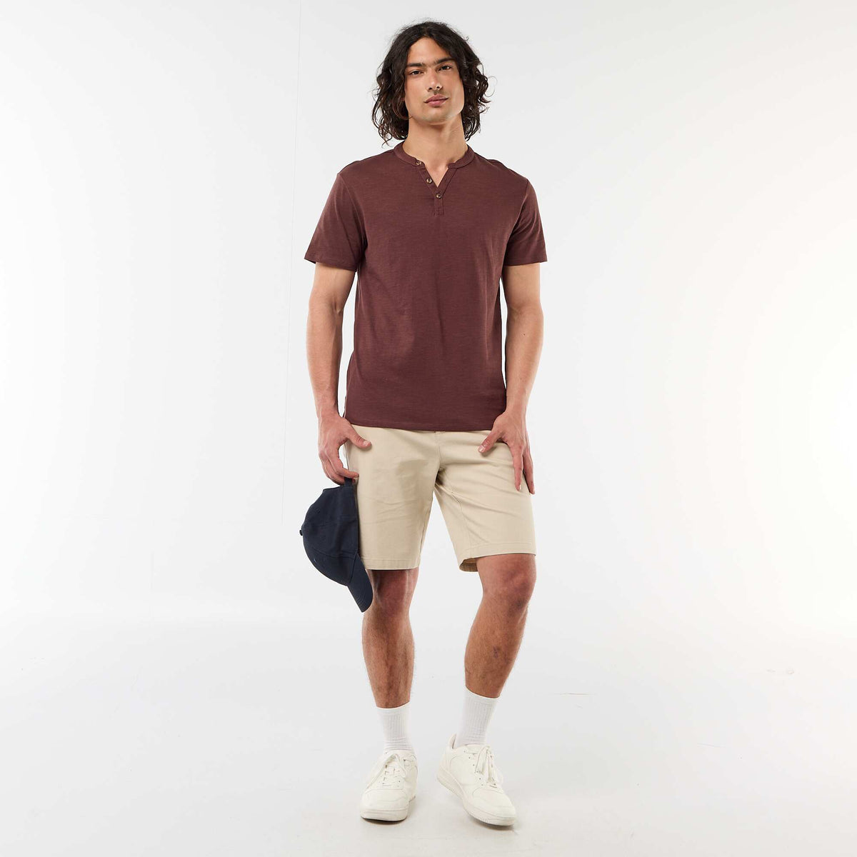 Bermuda chino liso en dobby BEIGE