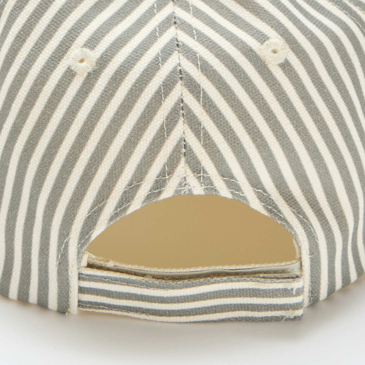Gorra de rayas VERDE