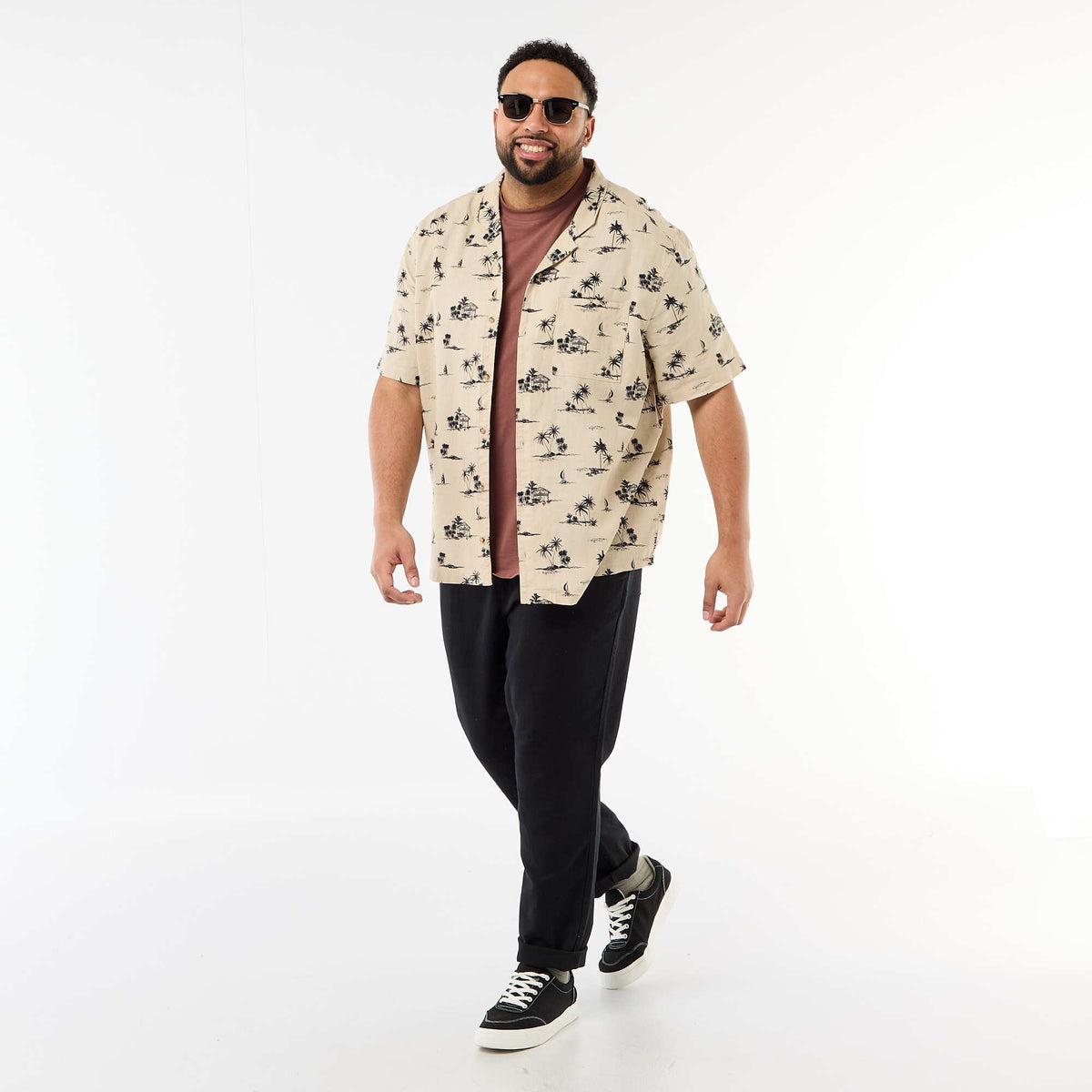 Camisa de manga corta con estampado BEIGE