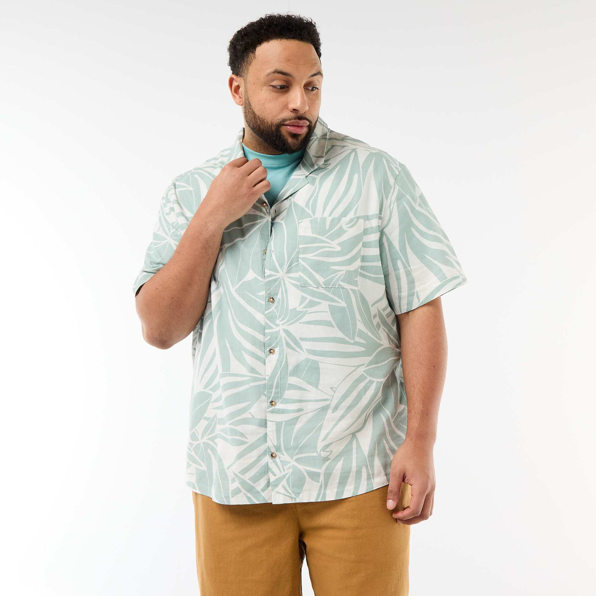 Camisa de manga corta con estampado VERDE