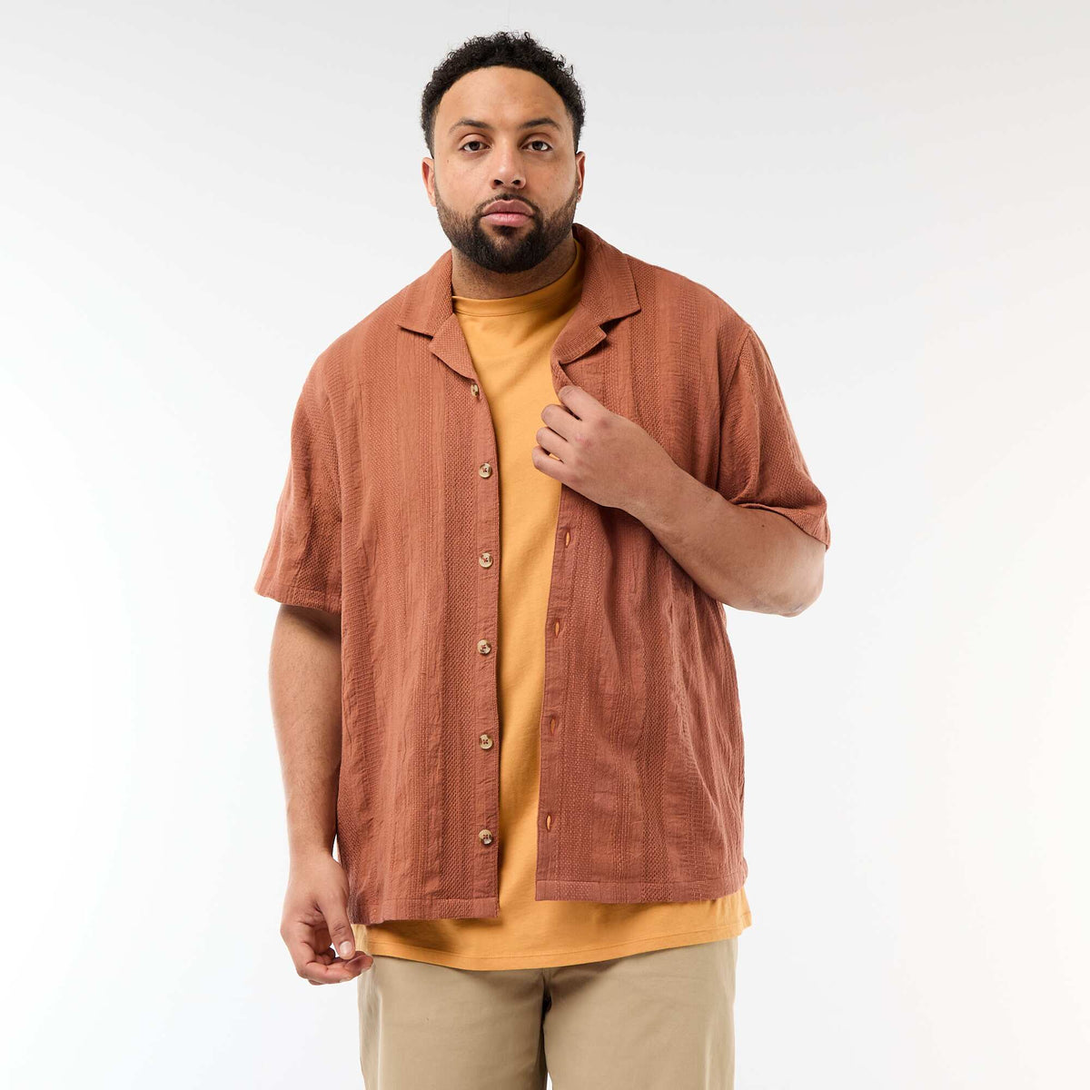 Camisa de punto fantasía de manga corta MARRON