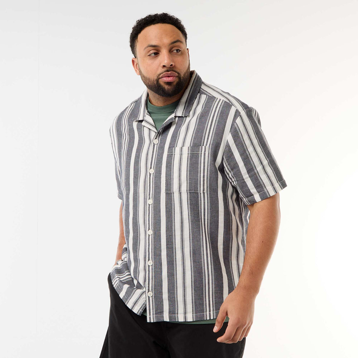 Camisa de manga corta a rayas NEGRO