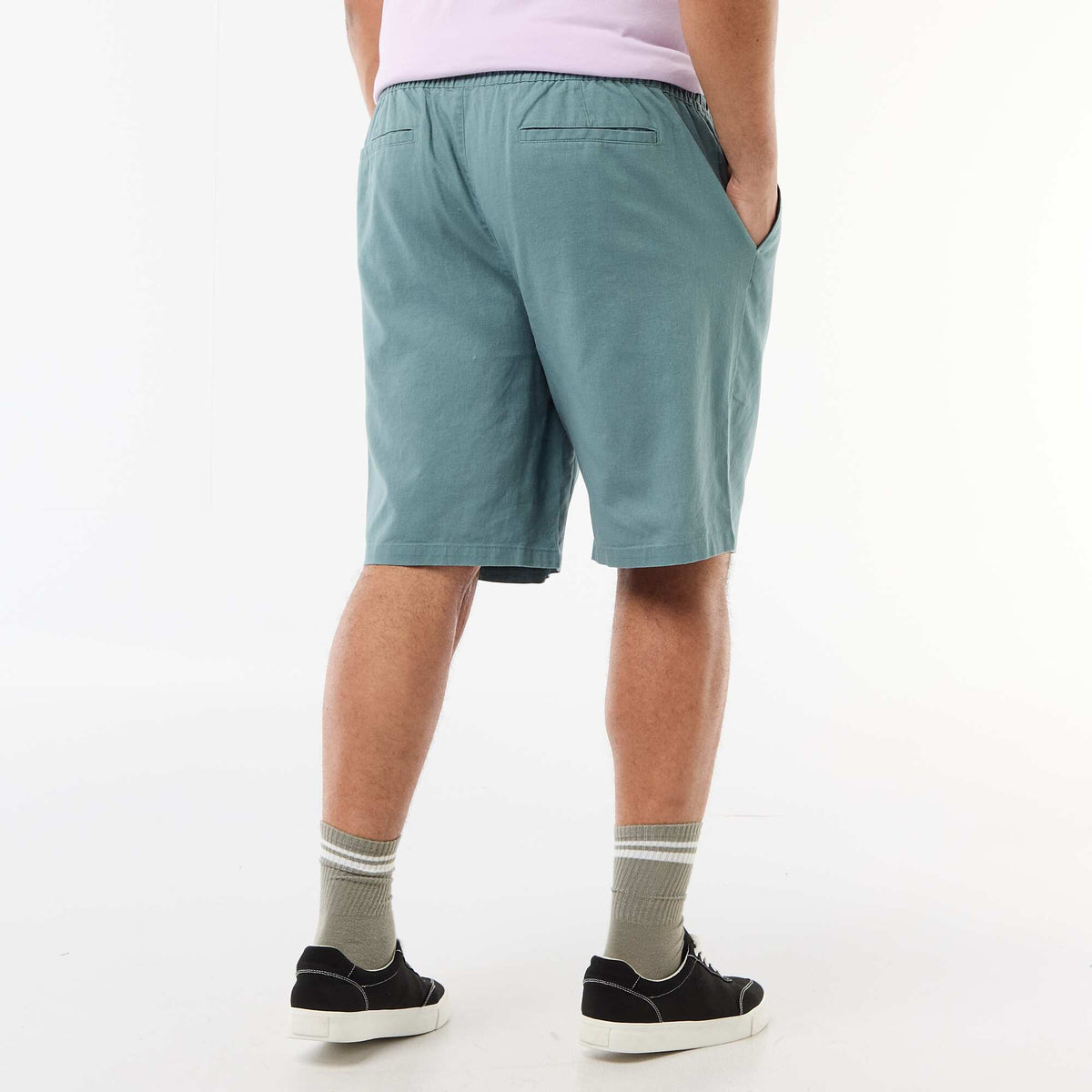 Bermuda ligero liso con 4 bolsillos AZUL