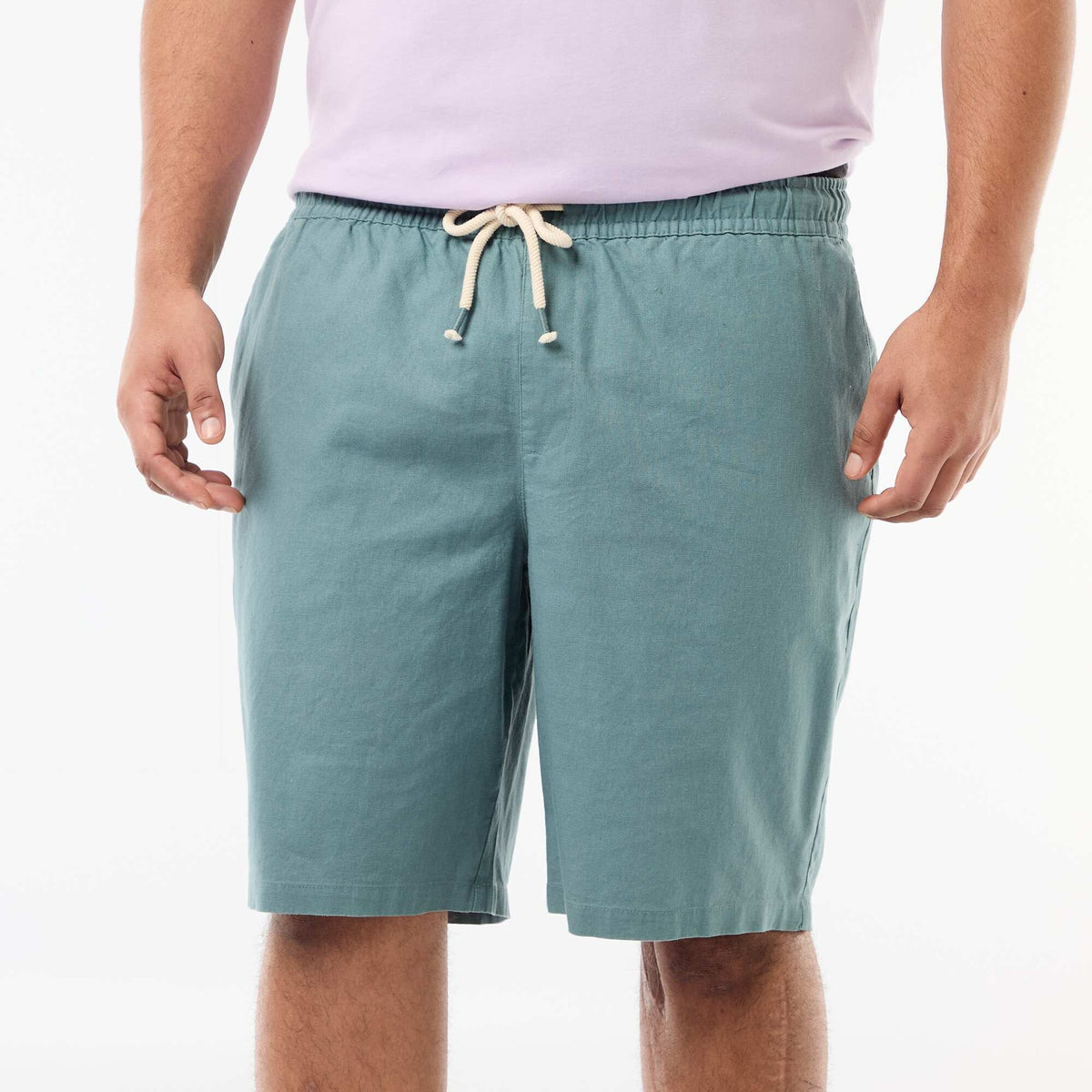 Bermuda ligero liso con 4 bolsillos AZUL