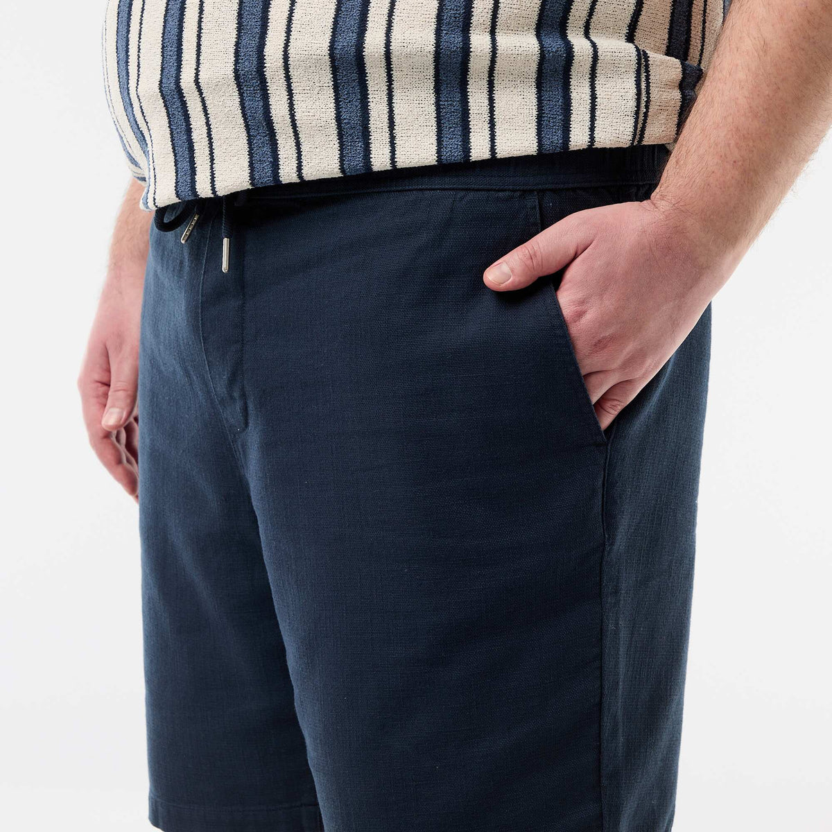 Bermudas lisas en dobby AZUL
