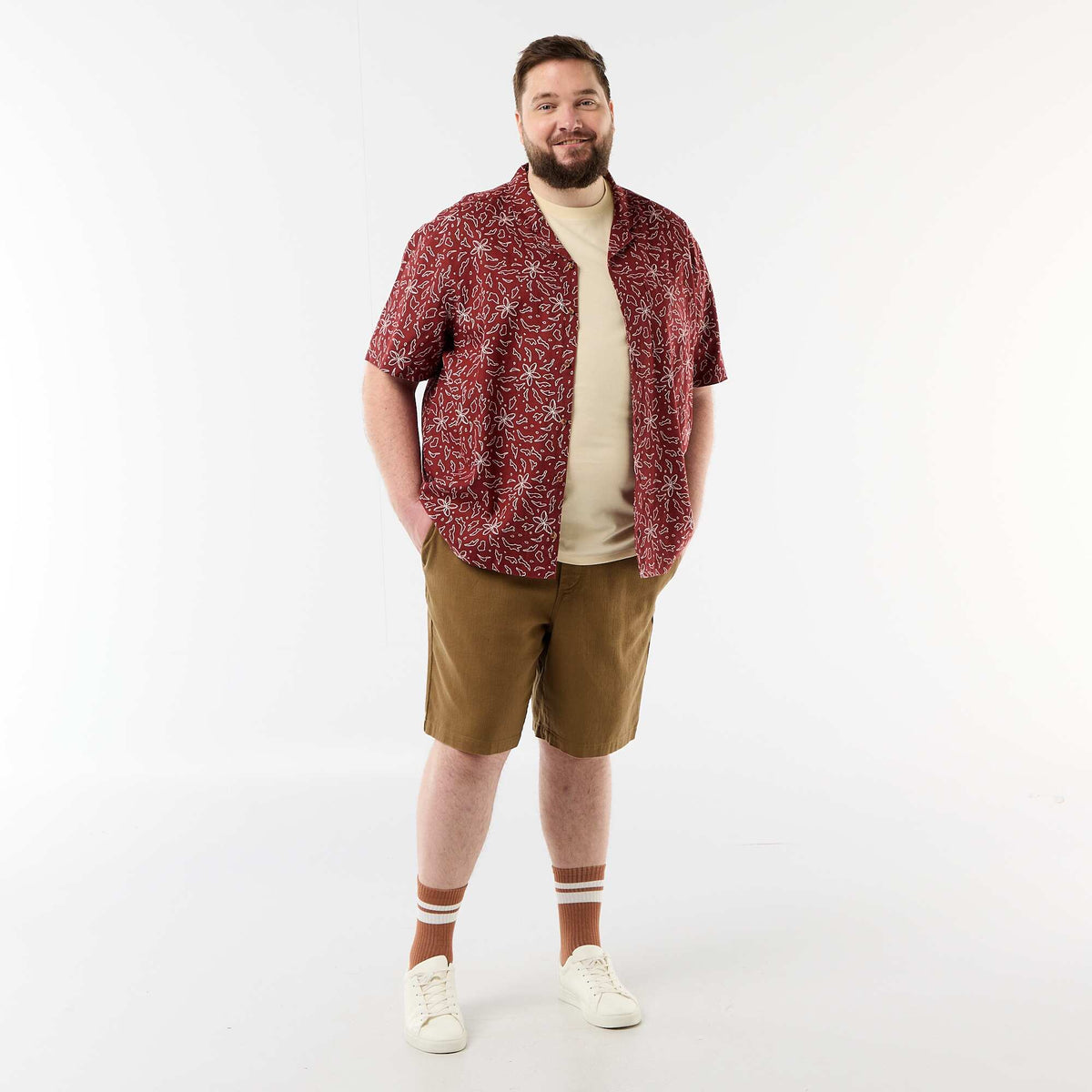 Bermudas lisas en dobby MARRON