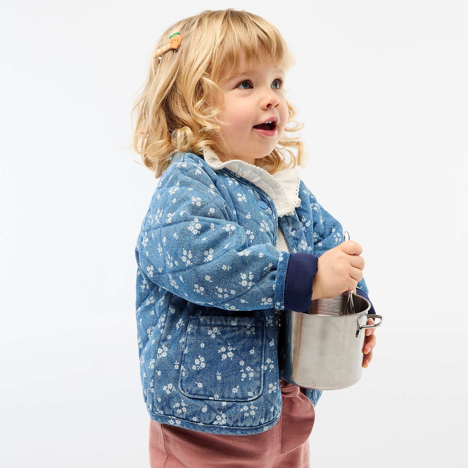 Chaqueta acolchada de denim con abertura de botones a presión AZUL