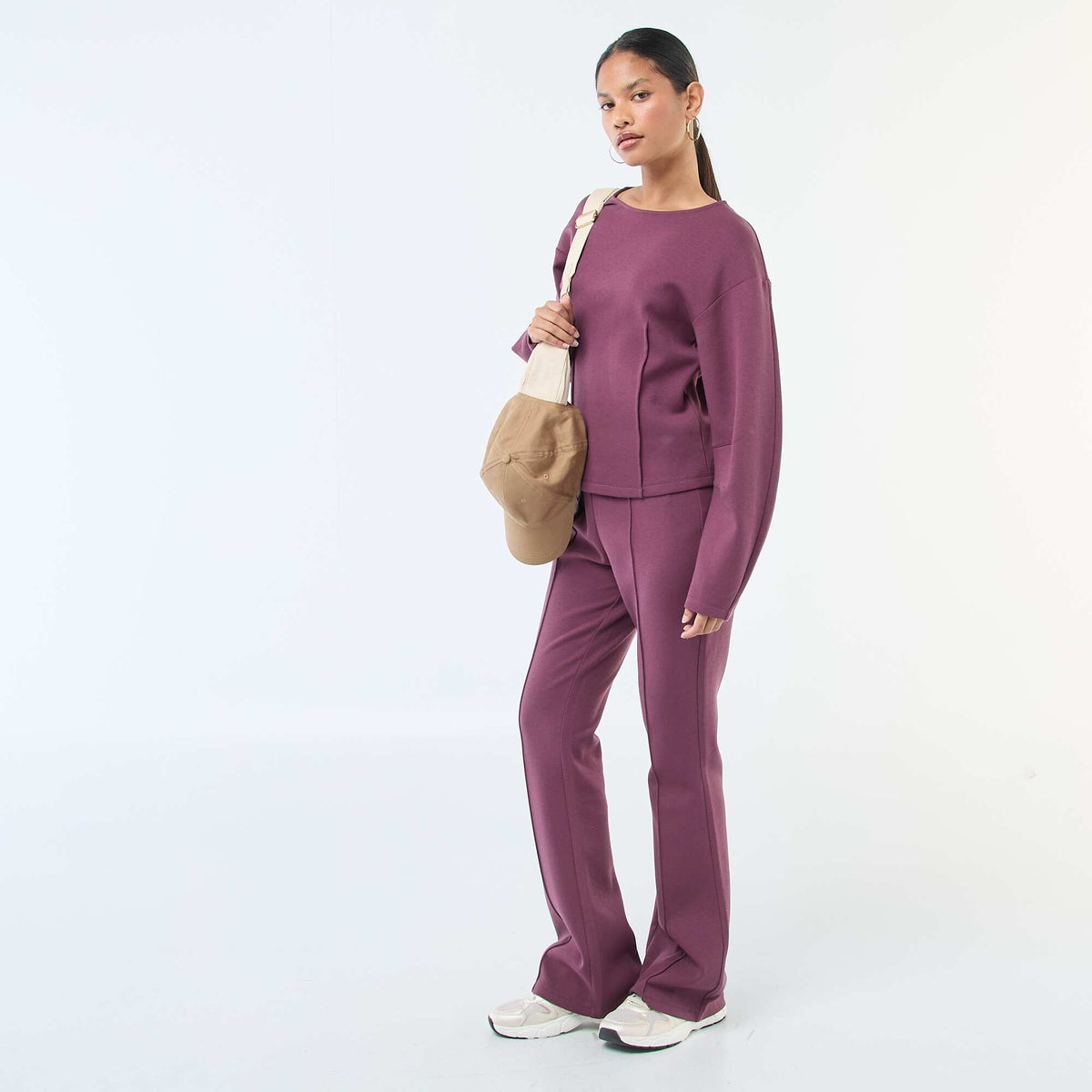 Buzo mangas abullonadas con cuello redondo PURPURA