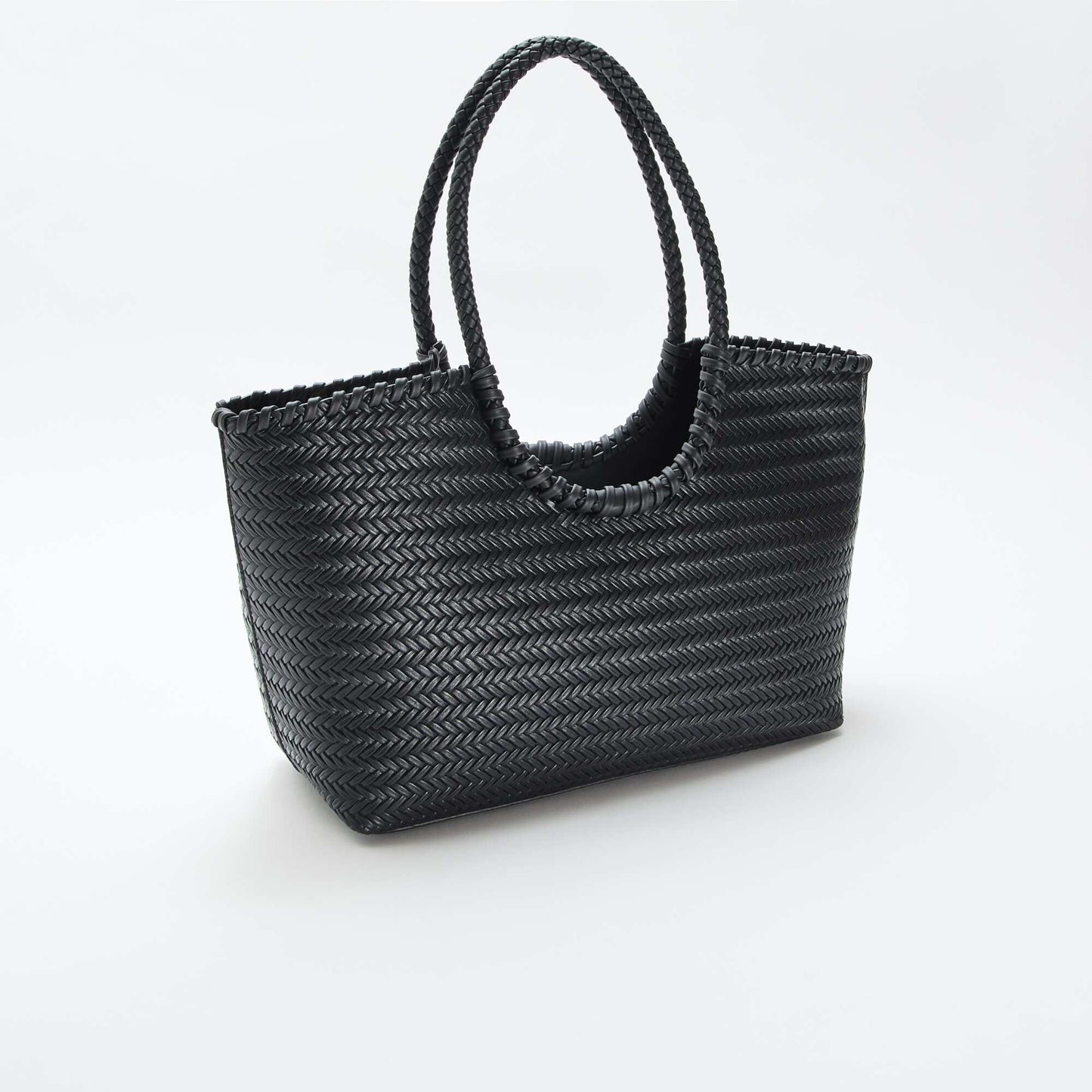 Bolso grande trenzado de forma rectangular NEGRO