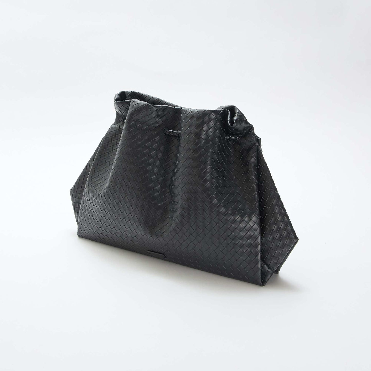 Bolso grande de imitación con efecto trenzado NEGRO