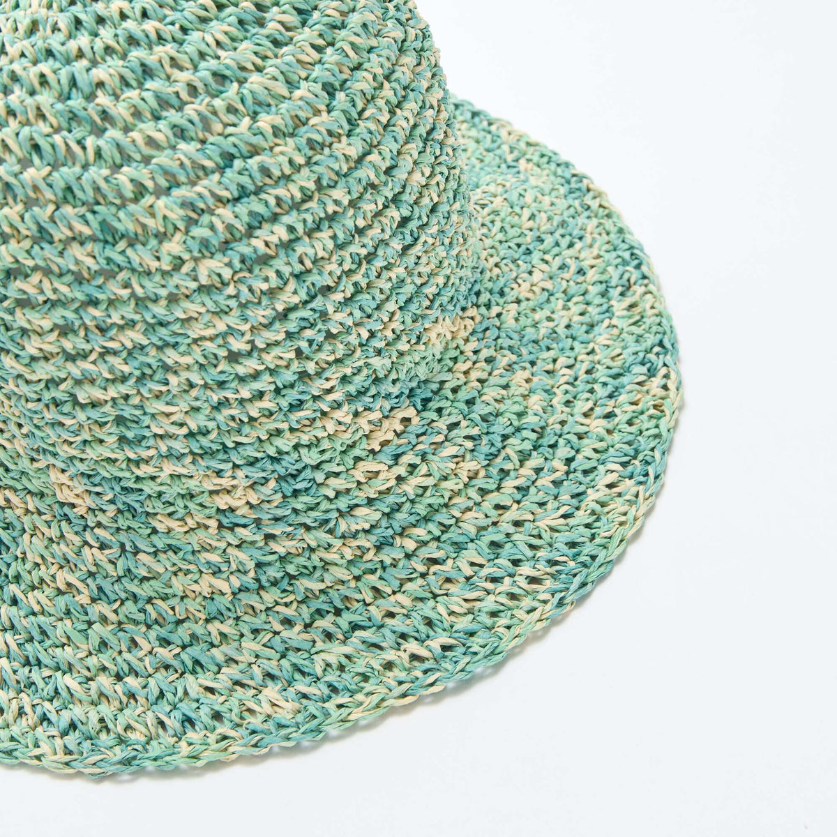 Sombrero forma campana VERDE