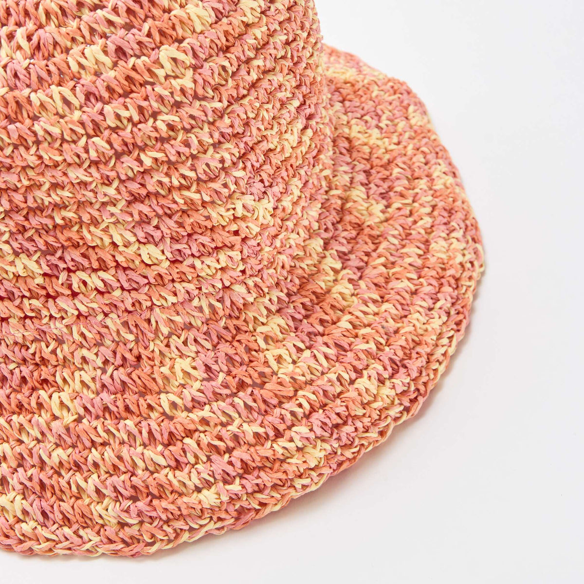 Sombrero forma campana ROSA