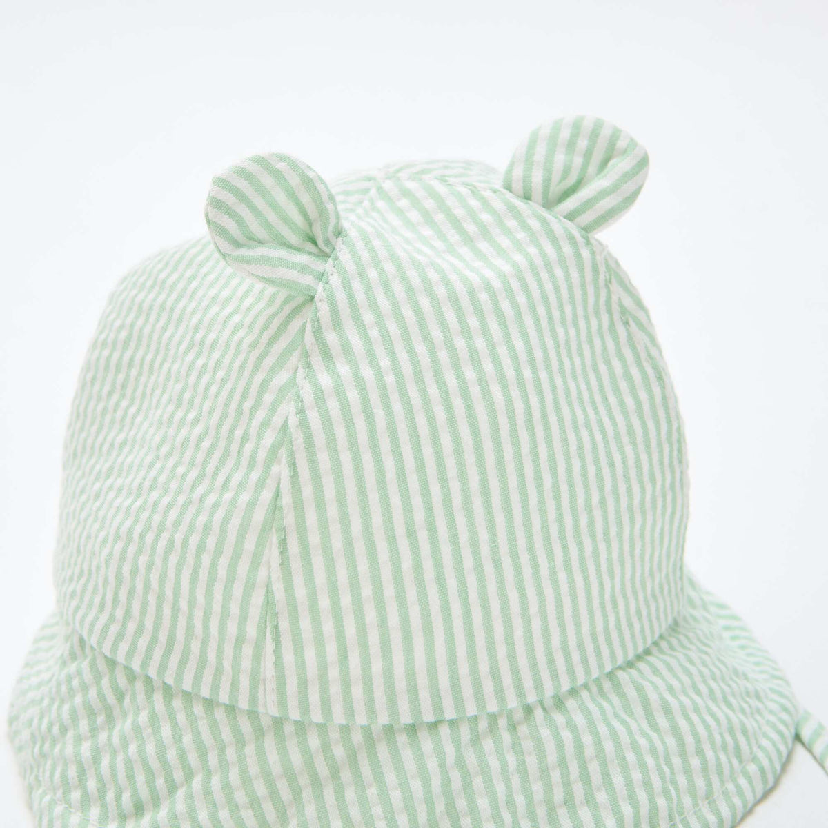 Gorro de pescador a rayas con orejitas VERDE