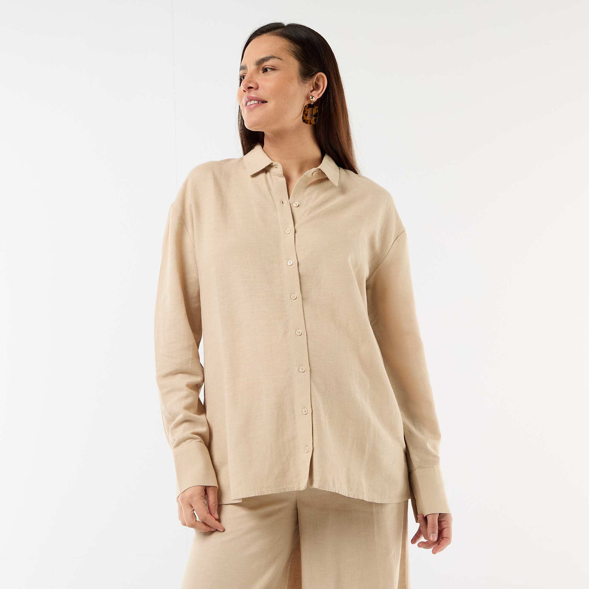Camisa de maternidad de lino mezclado BEIGE