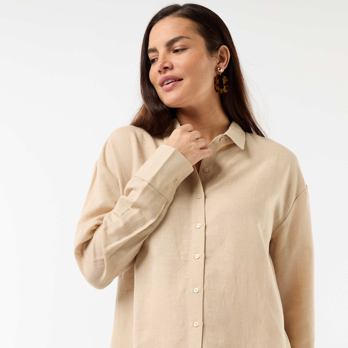 Camisa de maternidad de lino mezclado BEIGE