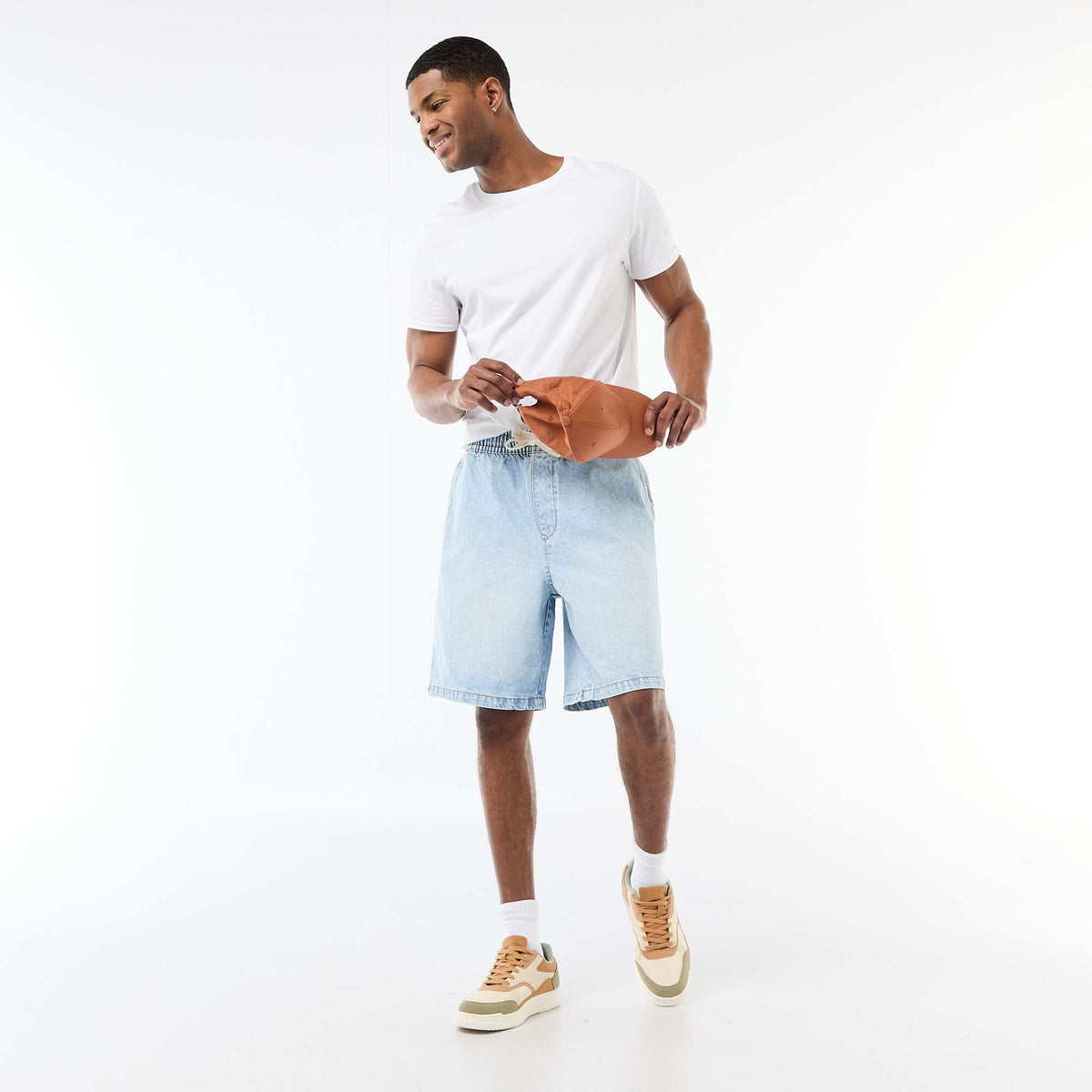 Bermuda jean con cintura elástica AZUL