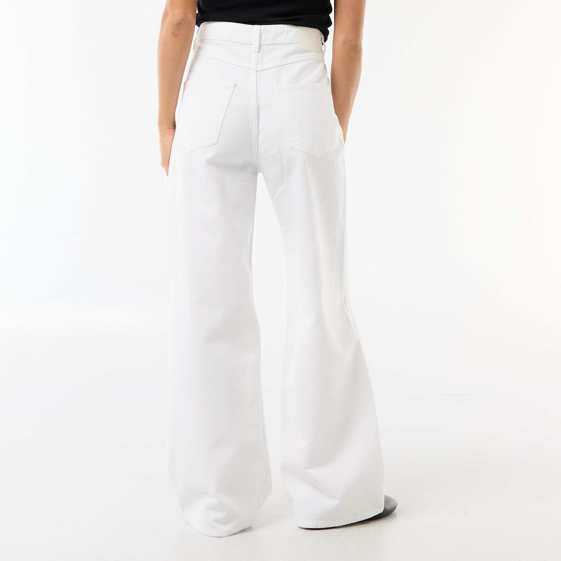 Pantalón wide leg destroy tiro bajo BLANCO