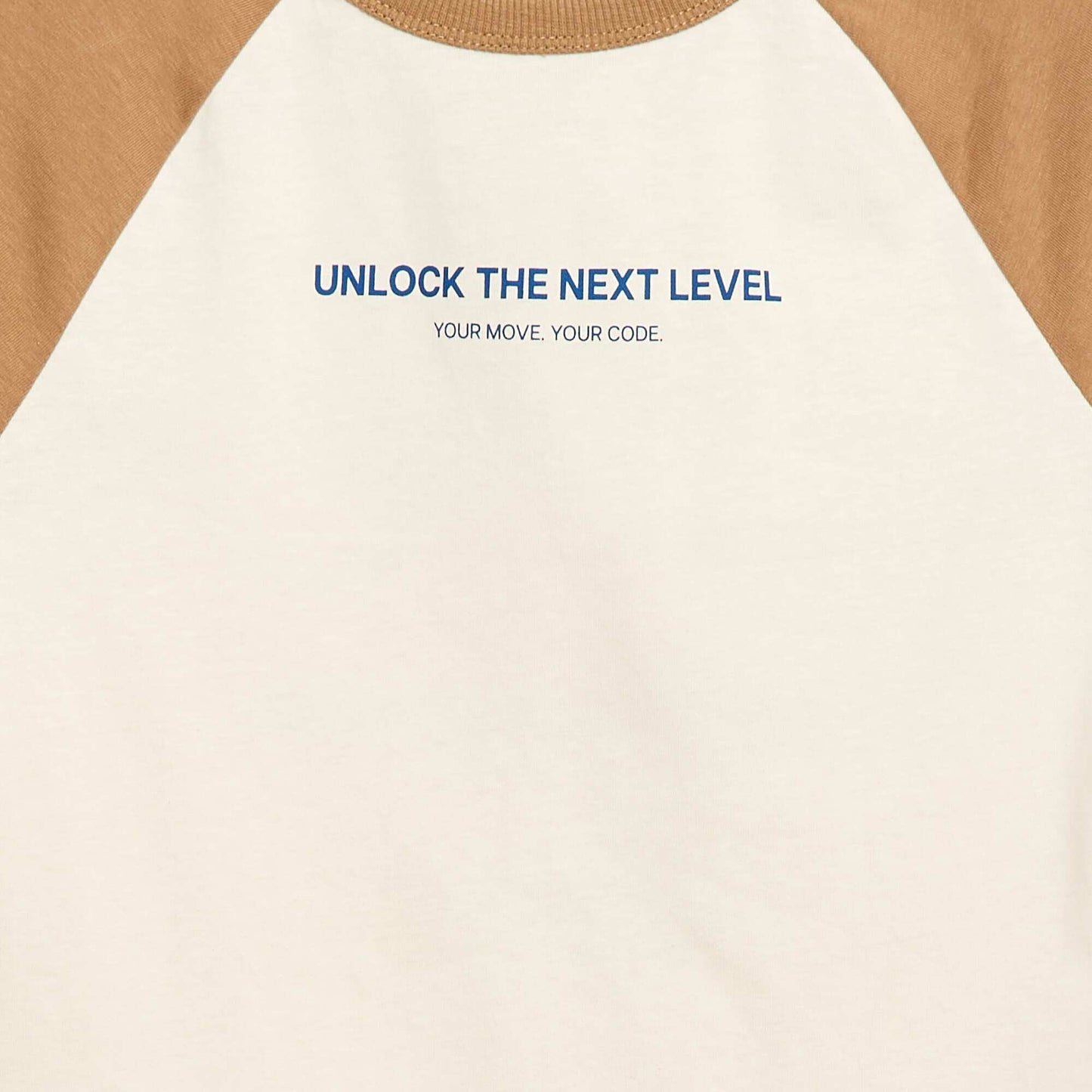 Camiseta estampada con mensaje BLANCO