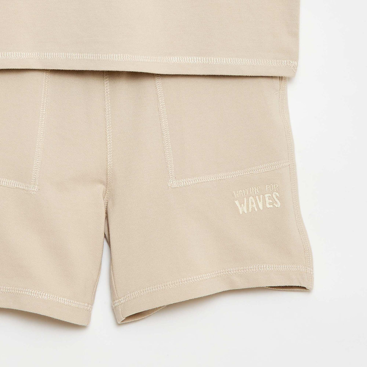 Conjunto de camiseta y pantalón corto de piqué de algodón BEIGE