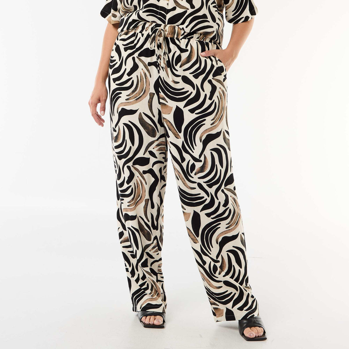 Pantalón liso de lino mezclado NEGRO