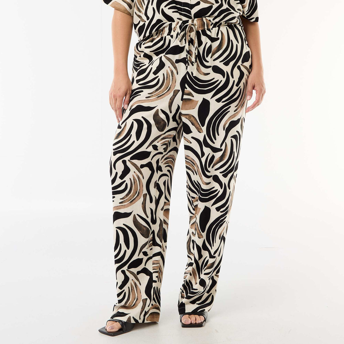 Pantalón liso de lino mezclado NEGRO