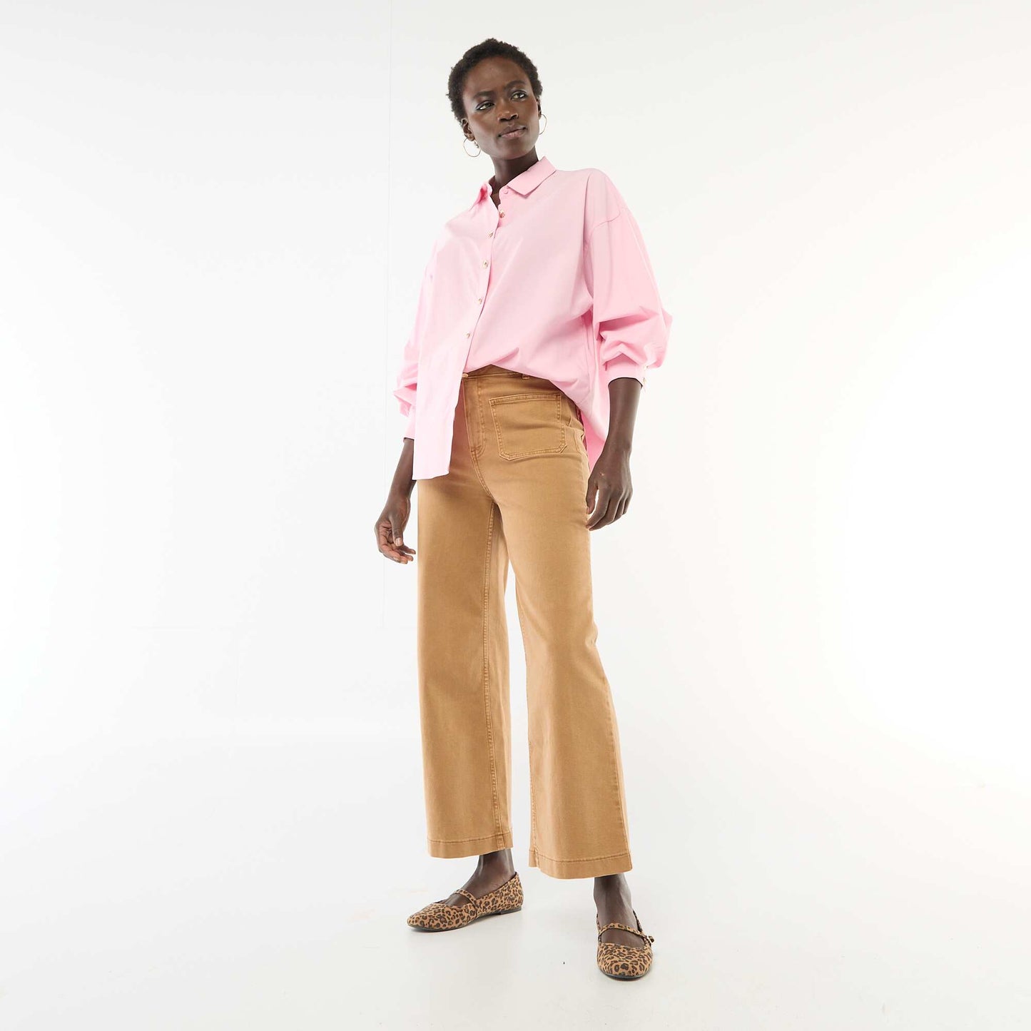 Camisa ancha con botones de concha ROSA