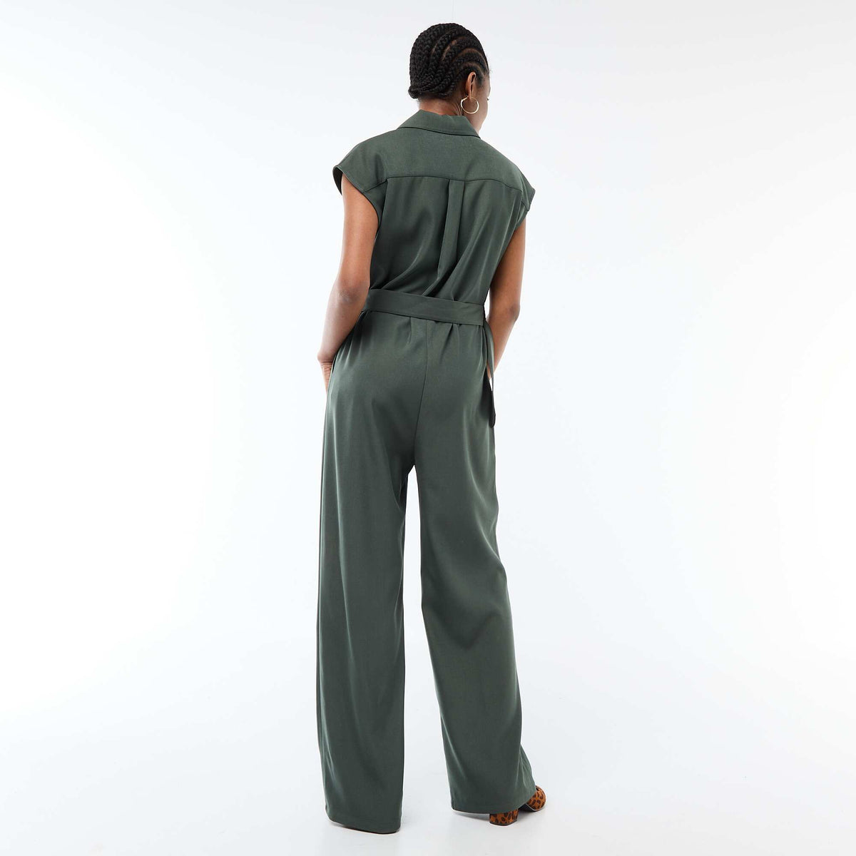 Mono pantalón con cinturón en la cintura VERDE