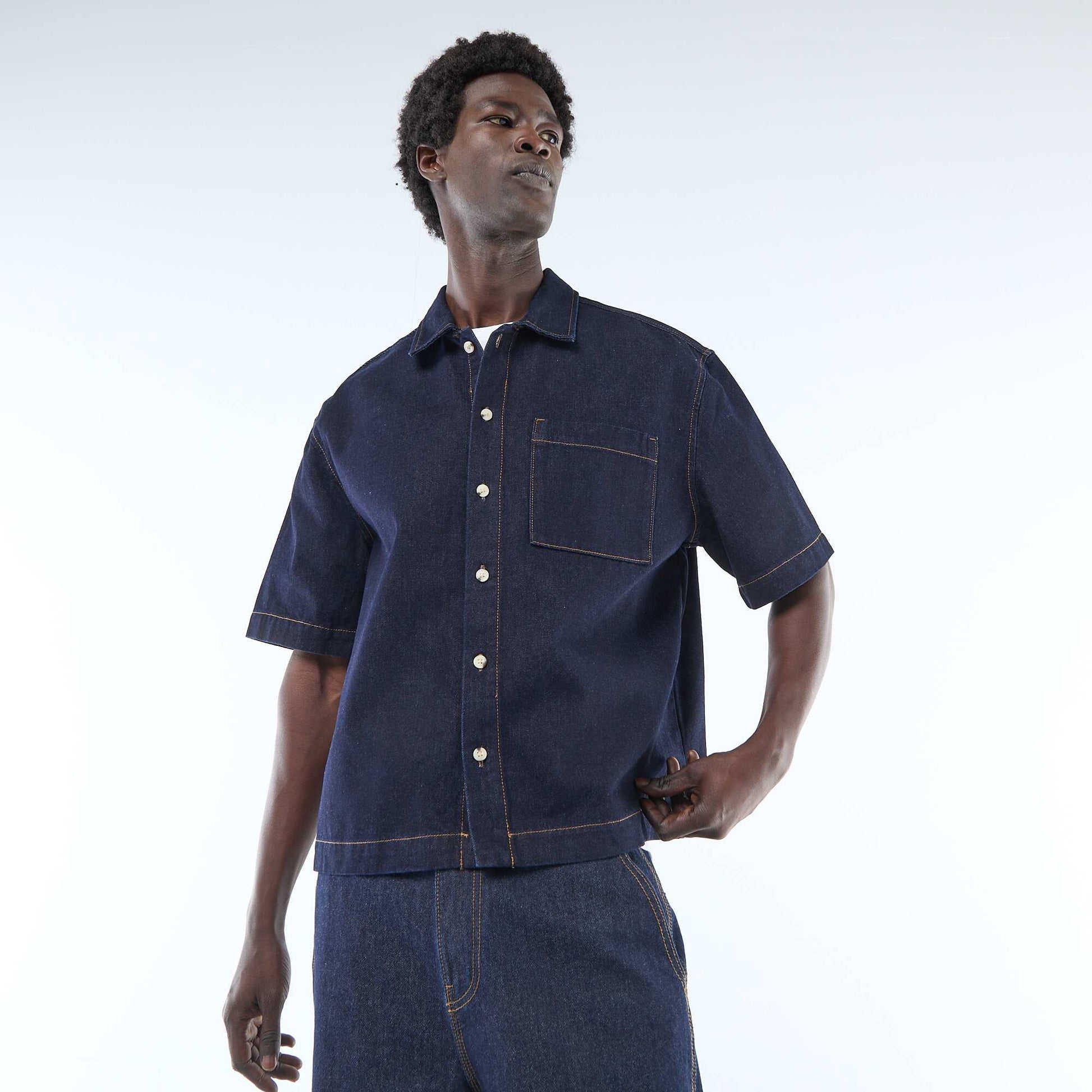 Camisa lisa vaquera de manga corta AZUL