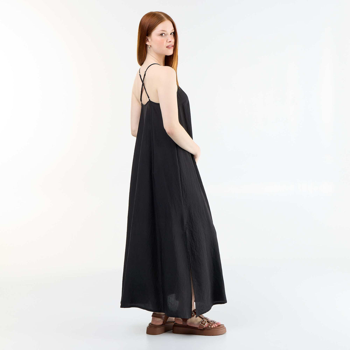 Vestido largo fluido NEGRO