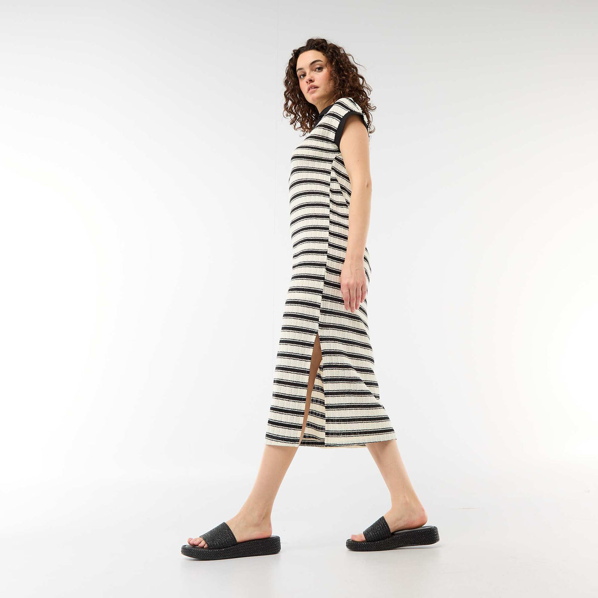 Vestido largo cuello remera NEGRO