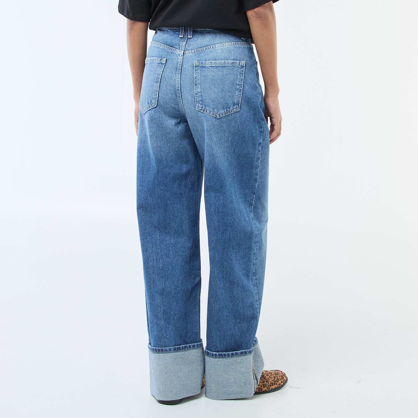 Jean regular / talle estándar con dobladillos anchos AZUL