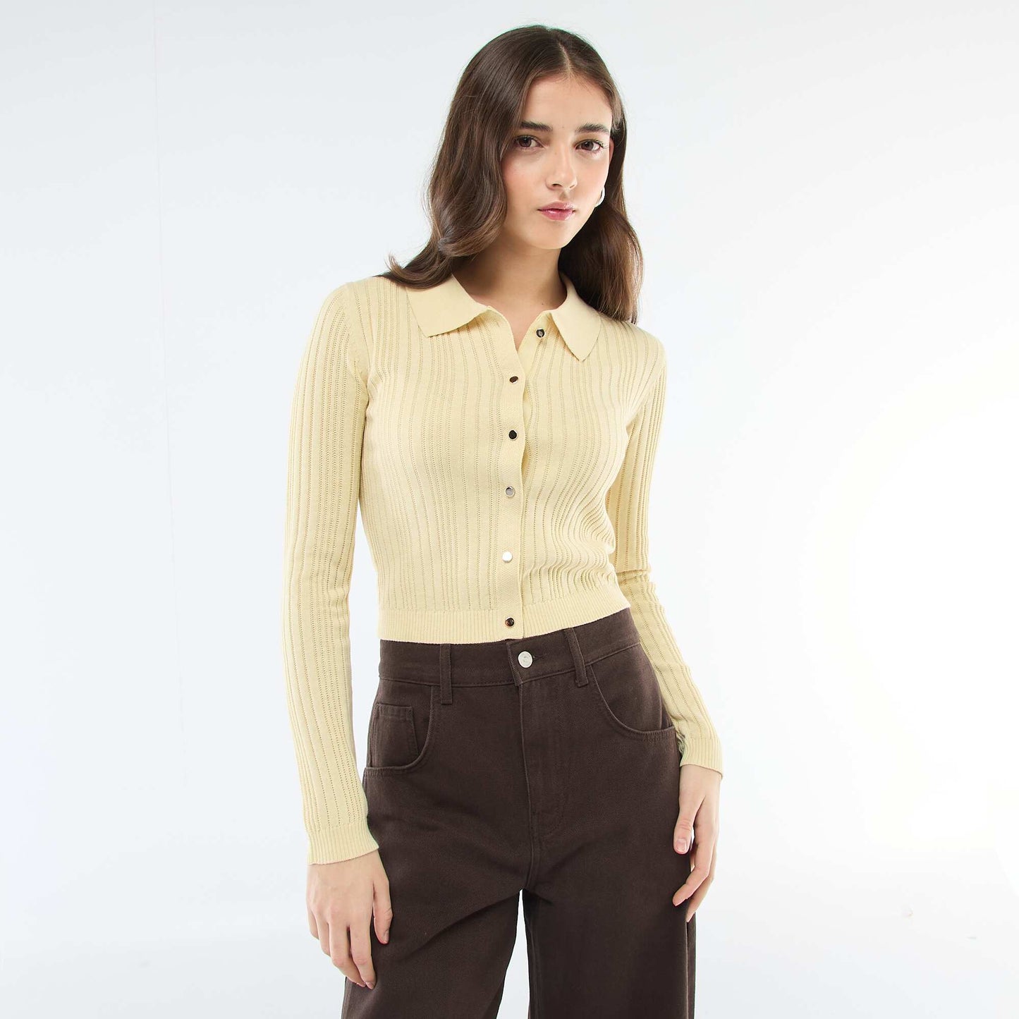 Cárdigan fino con cuello remera AMARILLO