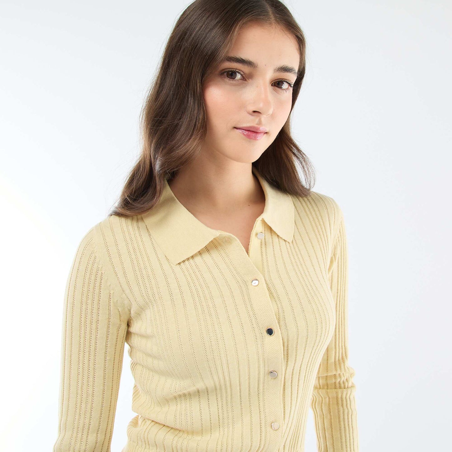 Cárdigan fino con cuello remera AMARILLO