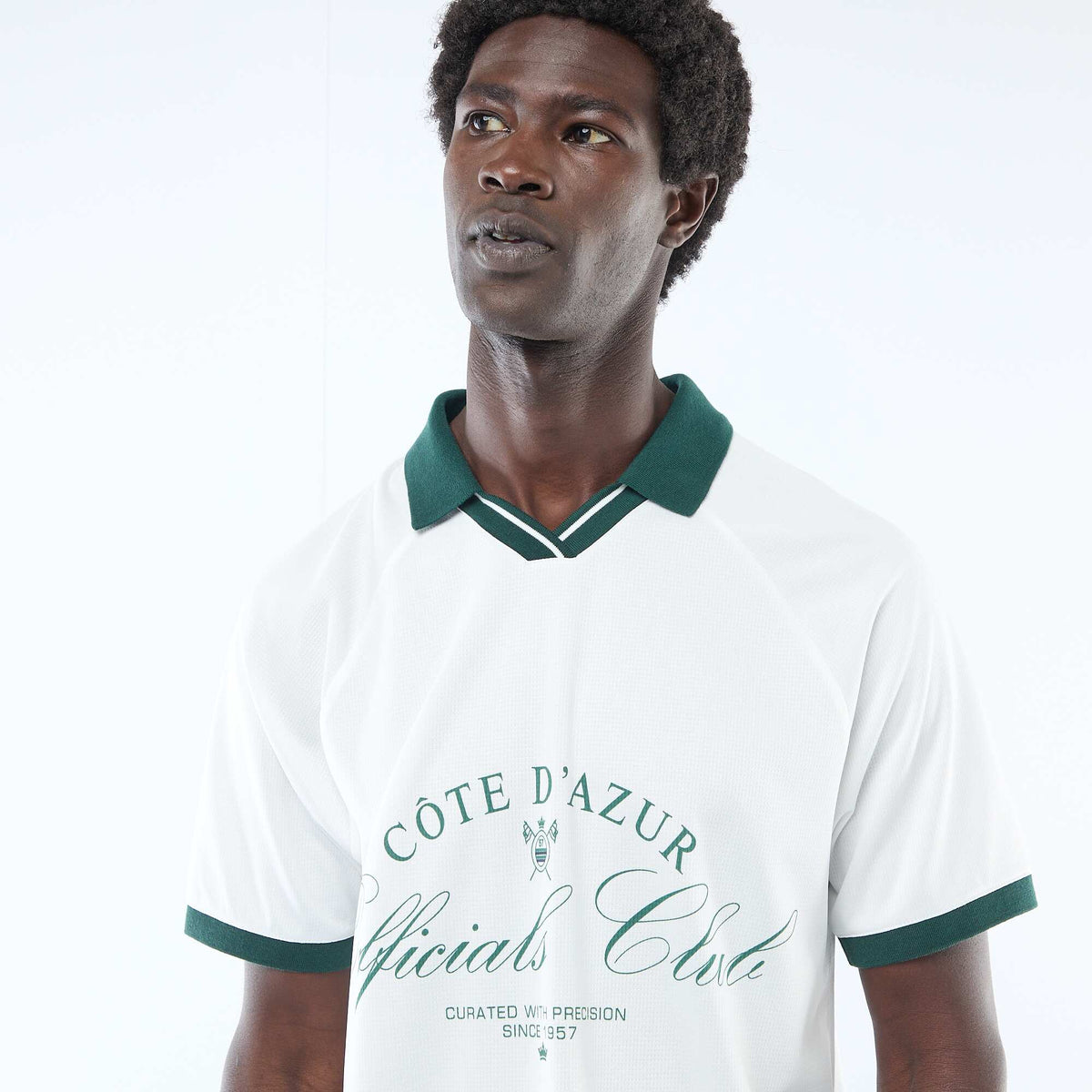 Camiseta remera estampada con mensaje BLANCO