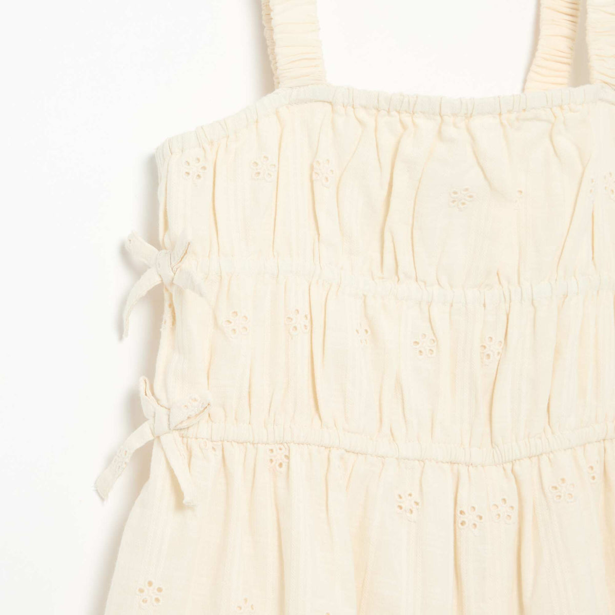 Vestido de tirantes finos con bordados all-over BLANCO